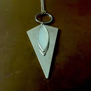 Beautiful arrow pendant necklace